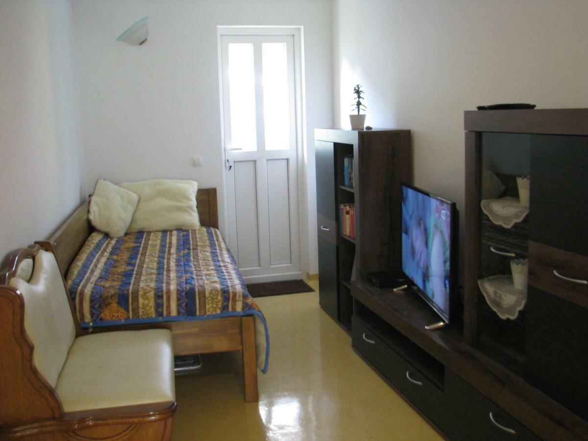 Apartma Juha - Breg pri Borovnici Ngoại thất bức ảnh
